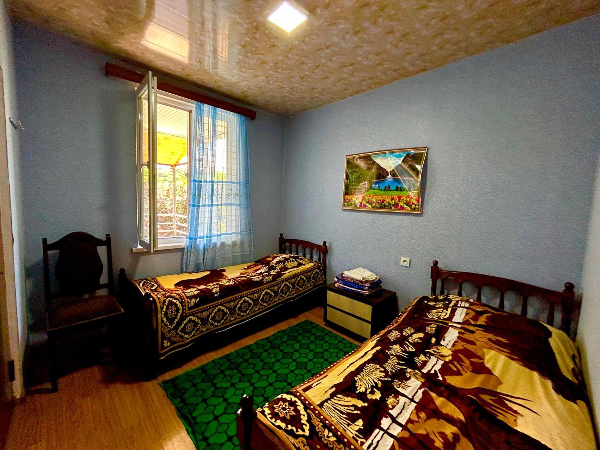Vaso'S Guesthouse Katskhi Exterior foto